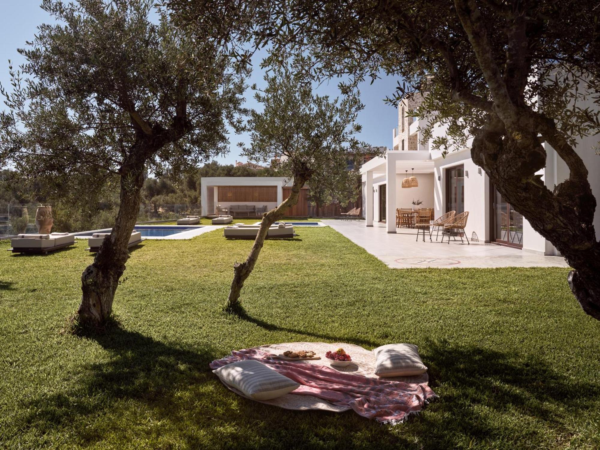 Vila Cicada Exclusive Villa, A Sea View Gem, By Thinkvilla Akrotiri (Zakynthos)